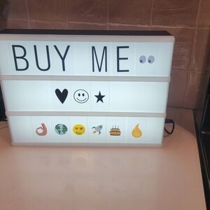 Light Up Message Board with Emojis